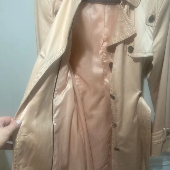 Classic Beige Trench Coat- Jessica Simpson - Picture 13 of 15